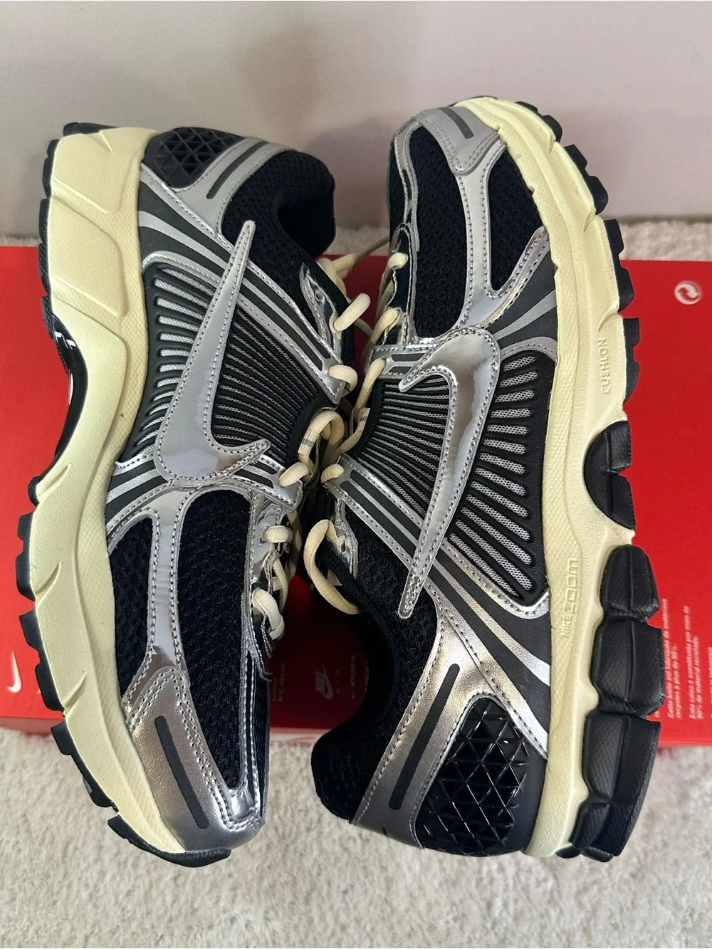 Nike Zoom Vomero 5